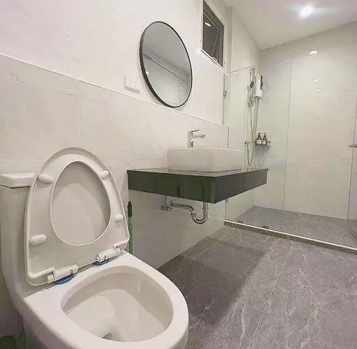 House 2rooms 3beds,mrt Rama9 Bangkok