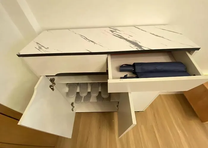 House 2rooms 3beds,mrt Rama9