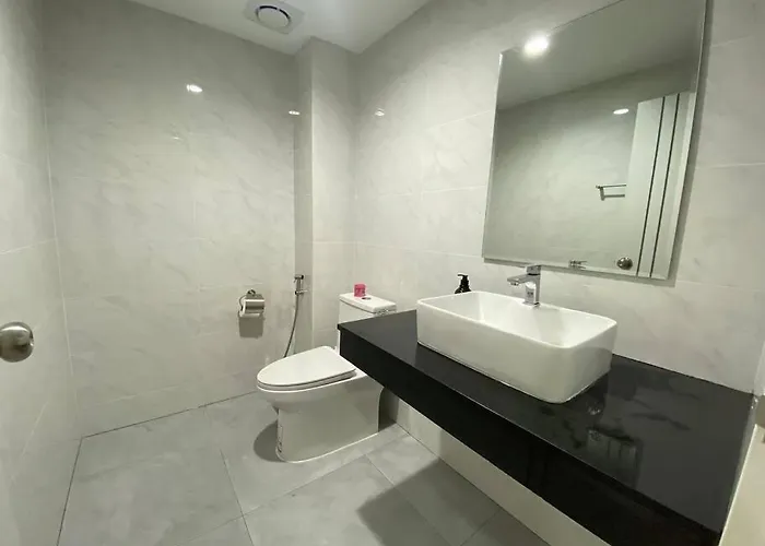 House 2rooms 3beds,mrt Rama9 Bangkok
