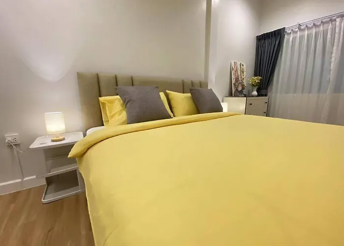 House 2rooms 3beds,mrt Rama9 * Bangkok