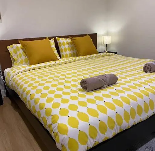 House 2rooms 3beds,mrt Rama9 Villa *