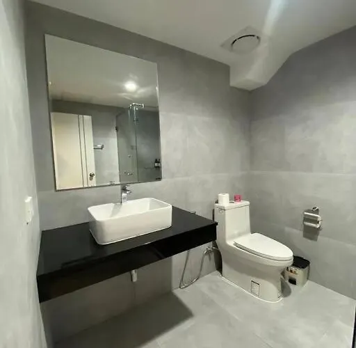 House 2rooms 3beds,mrt Rama9 Bangkok