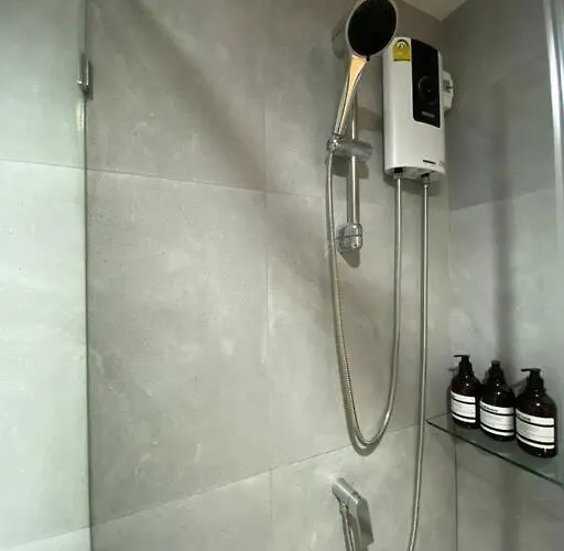 Villa House 2rooms 3beds,mrt Rama9 Bangkok